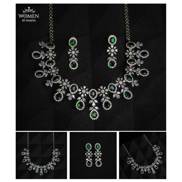 A deep Rich Green hue Necklace